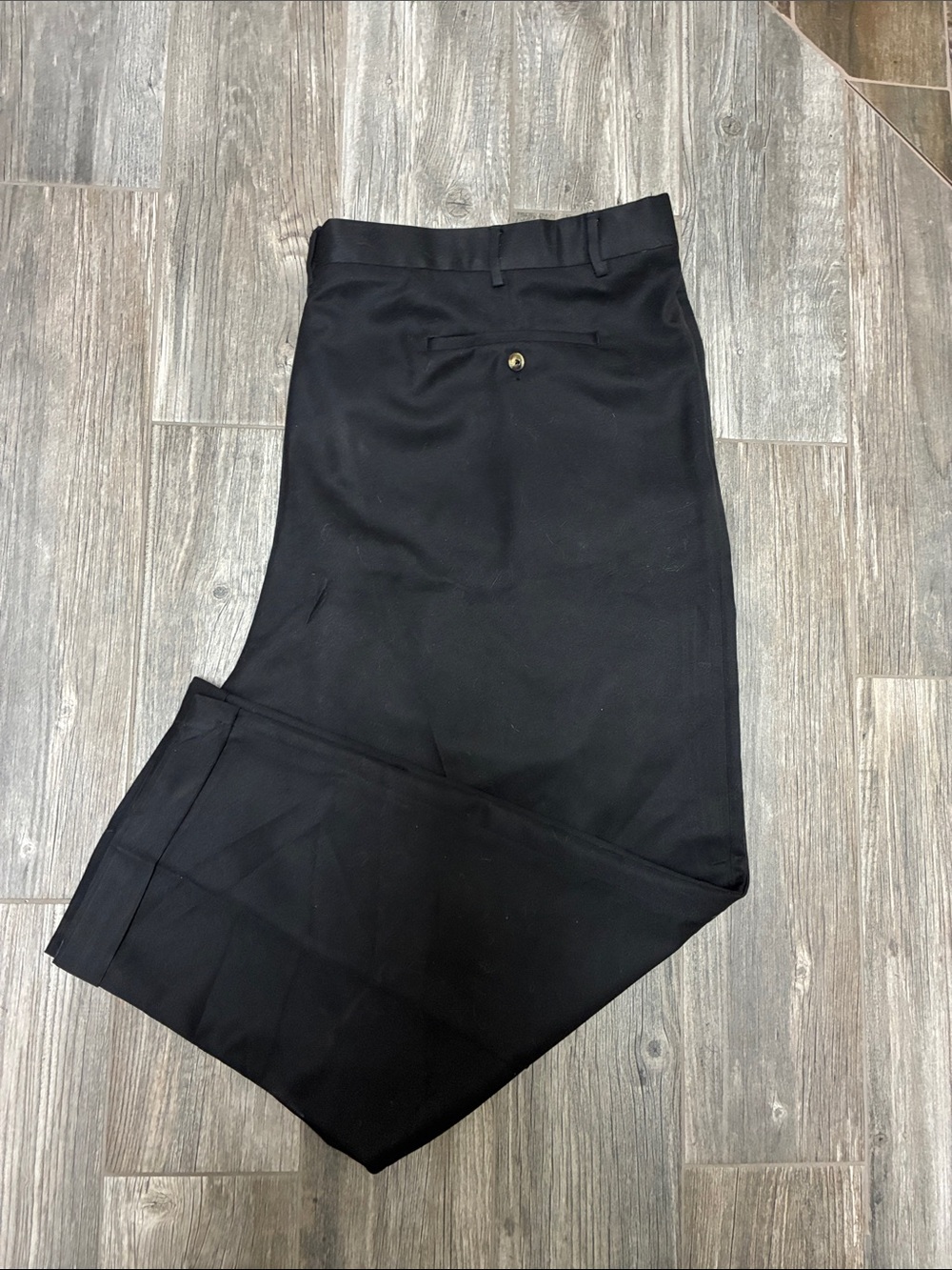 Izod Men’s Dress Pants in Black